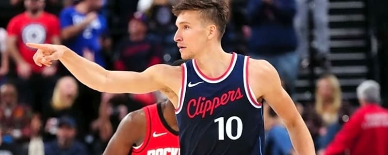 Clippers’ Bogdan Bogdanovic leaves preseason game with back injury