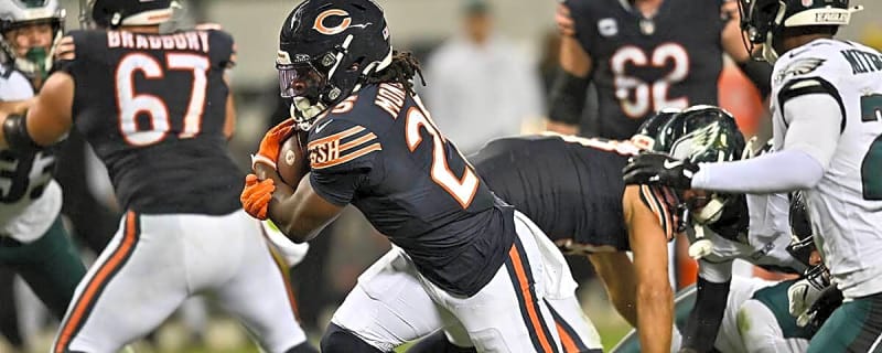 Bears’ Kyle Monangai sends special message to Case Keenum after MNF win
