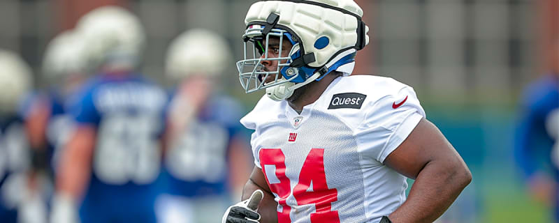 Browns claim ex-Giants DT off waivers