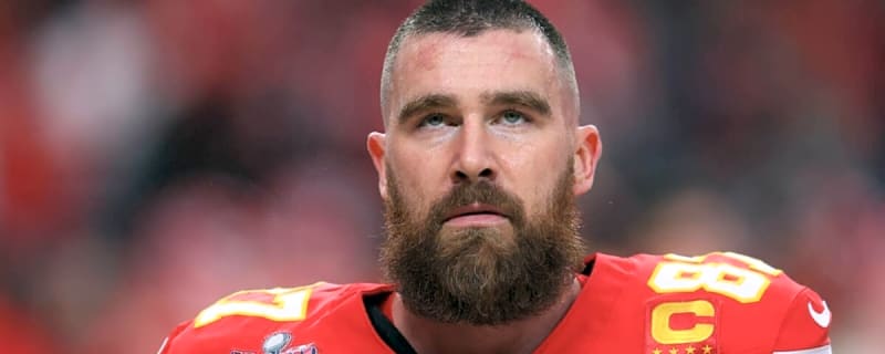 Travis Kelce Makes NFL History, Matches Jerry Rice with 12 Consecutive 800-Yard Seasons