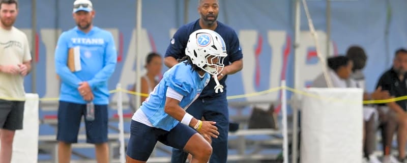 Winners and Losers from Titans' First Padded Practice