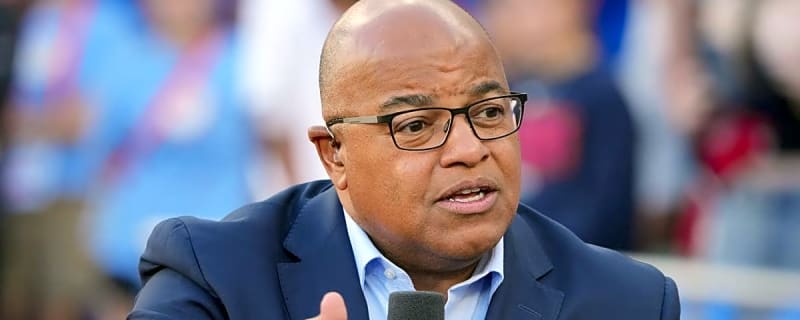 Mike Tirico Butchered Tina Fey's Name During Knicks vs. Hawks
