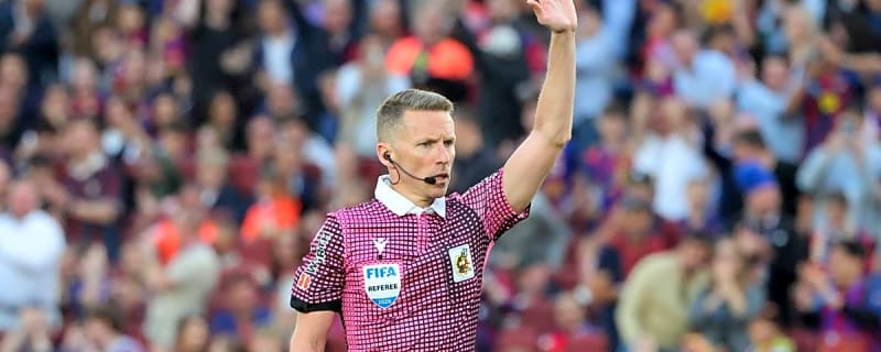 Who Is the Referee for Barcelona vs Real Madrid El Clasico This Weekend?