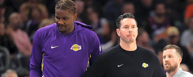 Lakers' JJ Redick Sends Clear Message to Deandre Ayton After Game 3 Benching