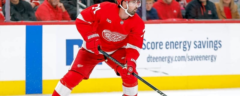Pierre LeBrun Addresses Dylan Larkin-Panthers Speculation After Aleksander Barkov News