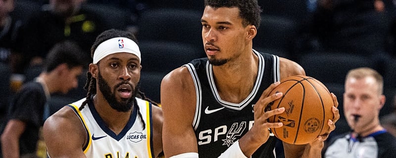 Spurs’ Victor Wembanyama doesn’t even leave the ground for wild putback slam