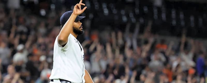 Kenley Jansen Makes MLB History, Passes Legend on All-Time Saves List