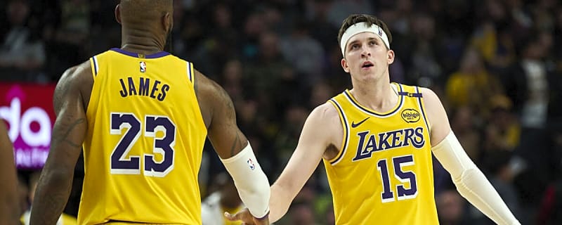 Austin Reaves’ farewell to LeBron James includes golf promise