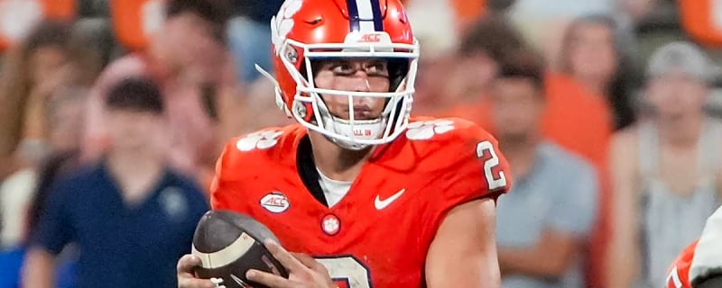 Clemson Tigers Make Wise Decision On Freshman QB