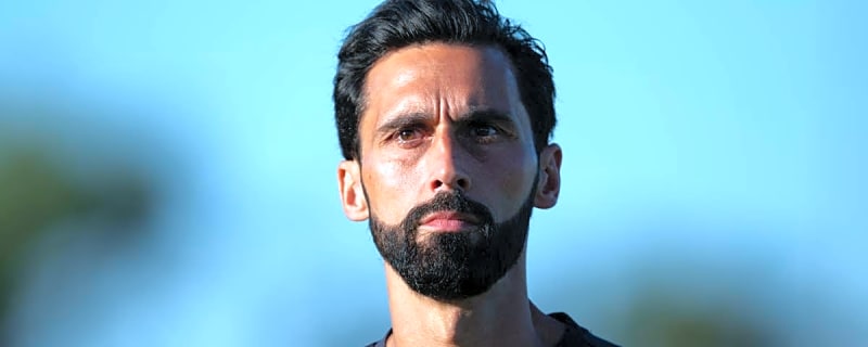 'They Don't Like Manchester United To Lose': Alvaro Arbeloa Calls Out Referee Bias In the Premier League