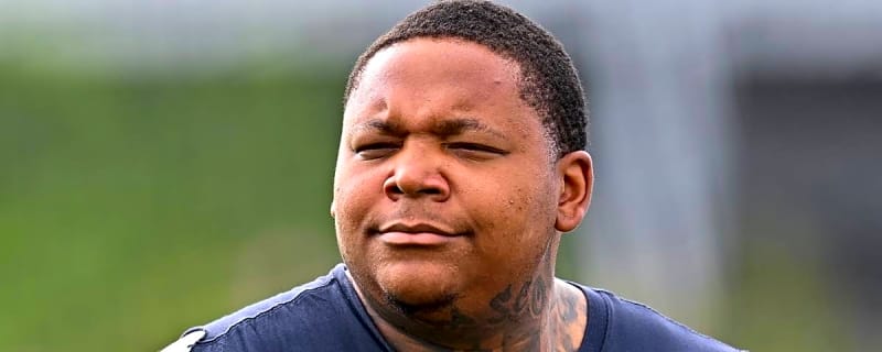 Two Texans Tackles Head to IR, Leaving Trent Brown as the Clear Starter