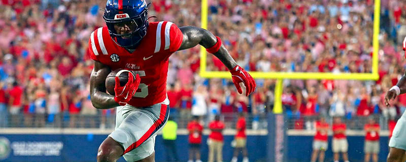 Ole Miss HC Pete Golding gives positive Kewan Lacy update after exiting LSU clash with injury