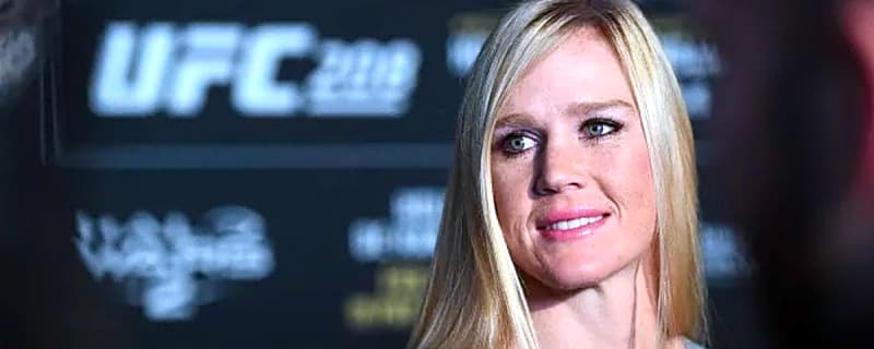 Holly Holm looking shredded ahead of Stephanie Han rematch