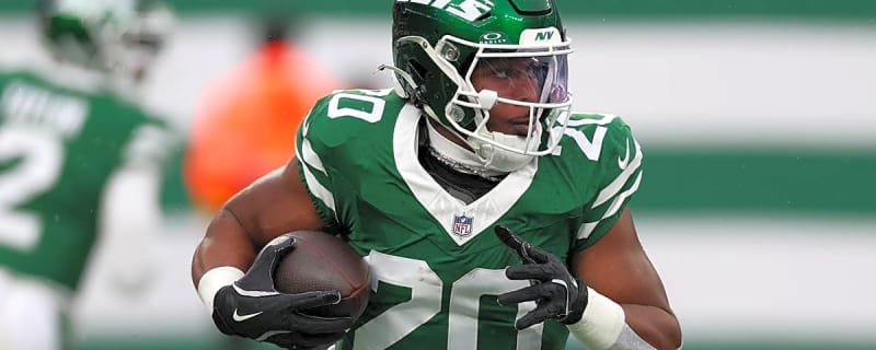 NY Jets Breece Hall, Joseph Ossai and More Injury Updates to Watch Heading into Week 1 