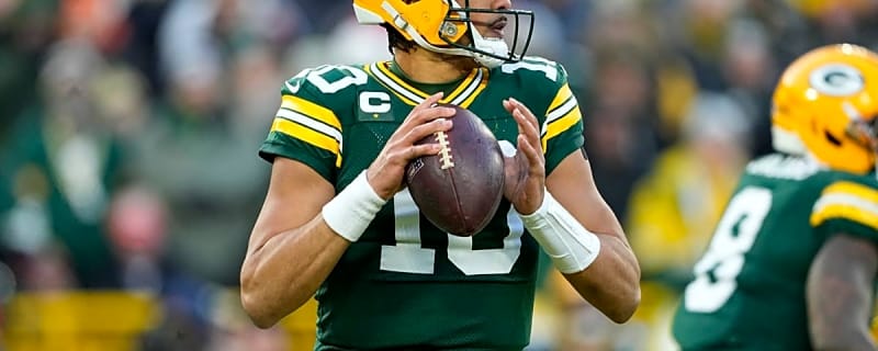 Packers' Quarterbacks Shine in 33-13 Preseason Win Over Broncos