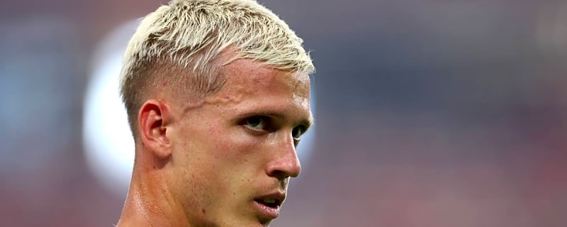 Dani Olmo Hits Out at Argentina Players For Their Behaviour During Spain's World Cup Trophy Presentation