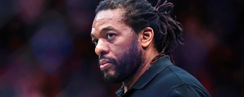 Iconic referee: &#39;There&#39;s definitely something going to happen&#39; with eye poke rules