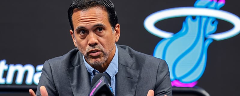 Heat’s Erik Spoelstra shows no fear with Dwyane Wade challenge to Giannis Antetokounmpo amid injury concerns