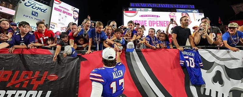 Bills’ new alternate uniform has angry fans pining for red helmets