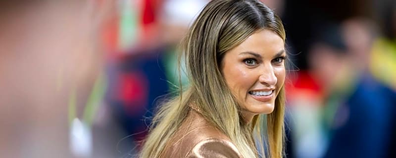 Erin Andrews Had Two Words After Lakers Announcement