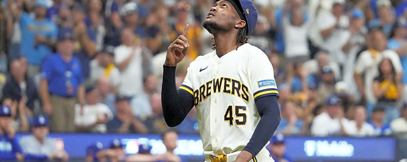 Brewers bullpen shuts down Dodgers in dominant NLCS Game 2 win