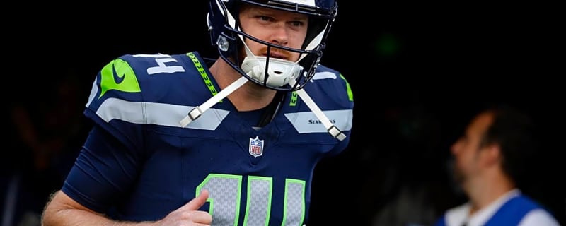 Seahawks Predicted to Not Miss a Beat During Sam Darnold's Absence
