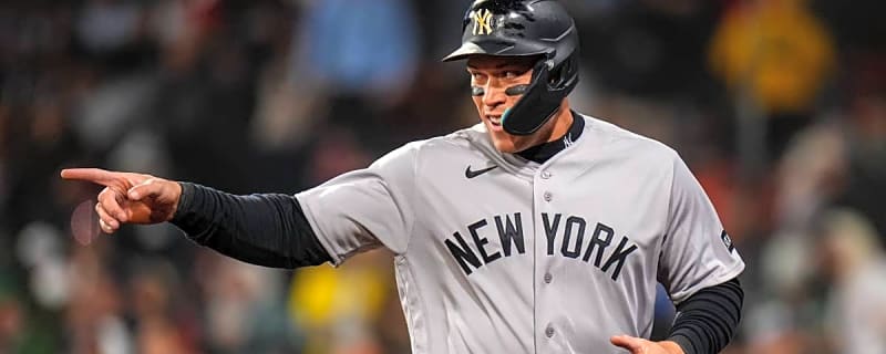 Yankees Players Pushing For Alternate Uniforms Mid-Season