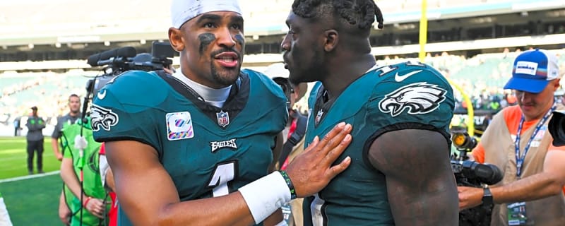 Jason Kelce’s Request Set to Increase A. J. Brown’s Problems After Eagles WR Admits Mistakes