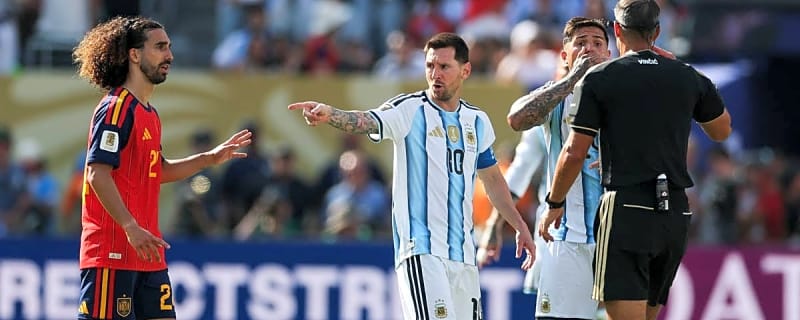 Wayne Rooney Calls Out Lionel Messi For Trying to Get Marc Cucurella Sent Off In the World Cup Final