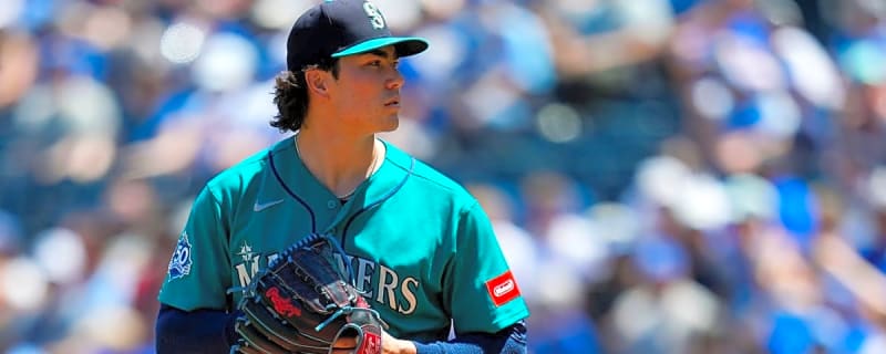 Mariners’ Bryan Woo Sends Message as MLB Trade Deadline Nears