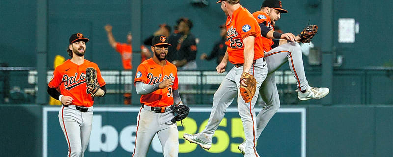 Orioles activate Luis Robert Jr., announces other roster moves