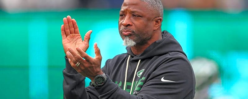 Aaron Glenn Hints Jets Starters Will Play vs. Steelers