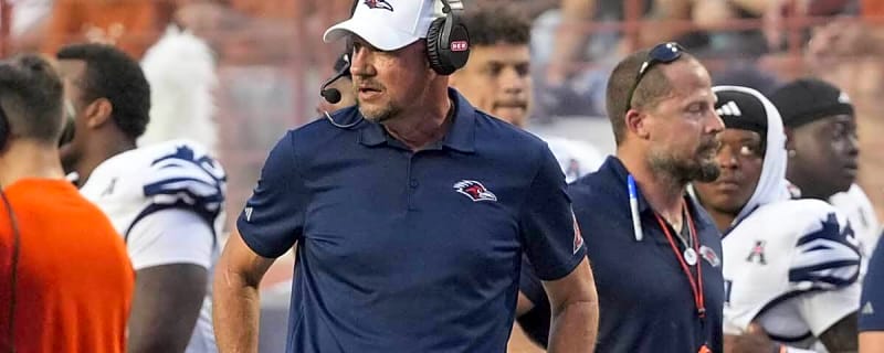 UTSA football’s Jeff Traylor, Owen McCown respond to viral Memphis playbook leak