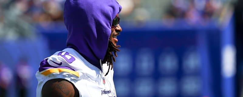 Soak in 40 seconds of Vikings star Dallas Turner making Jordan Love’s life a living hell in Week 1