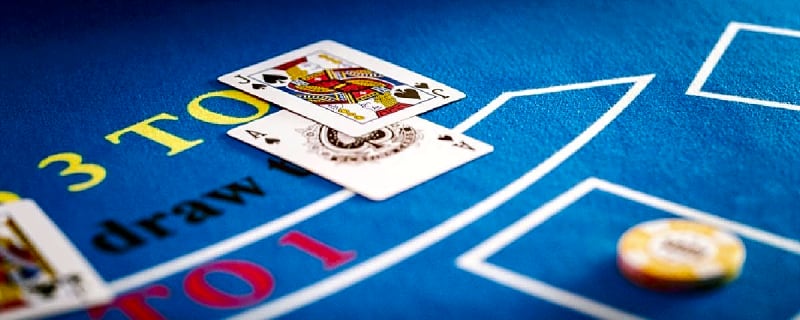 Lady Lucky Finds MLB Rookie at Blackjack Table