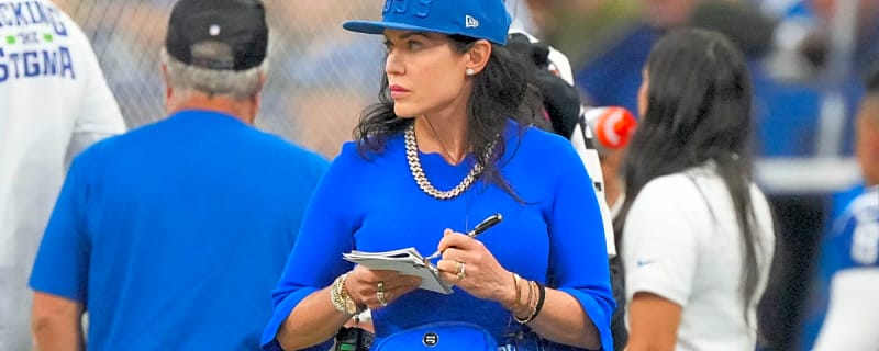 Colts Add Star Defensive End in NFL Prediction