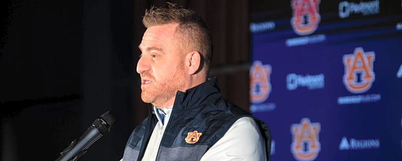 Former Vols offensive coordinator and new Auburn head coach Alex Golesh is trying to steal Tennessee's top 2027 recruiting target