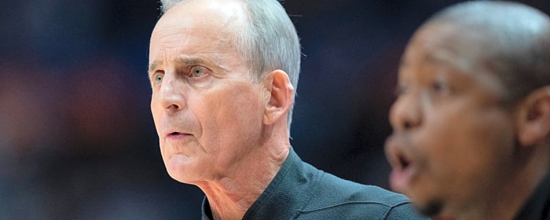 Former Dallas Cowboys WR Dez Bryant sends March Madness warning to the Tennessee Vols