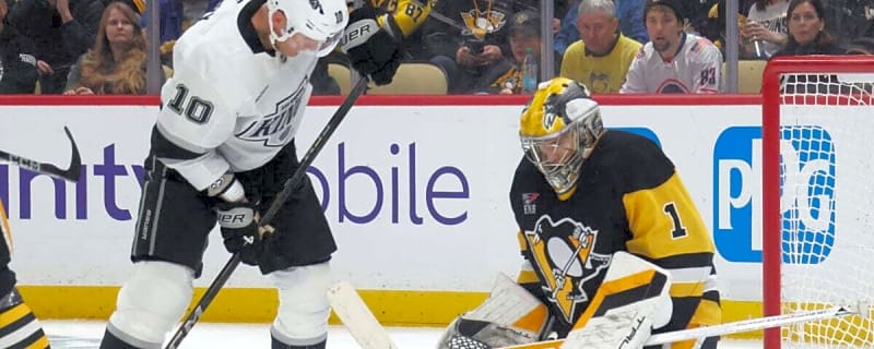 Lightning Acquire Perry From Kings For 2026 2nd-Round Pick