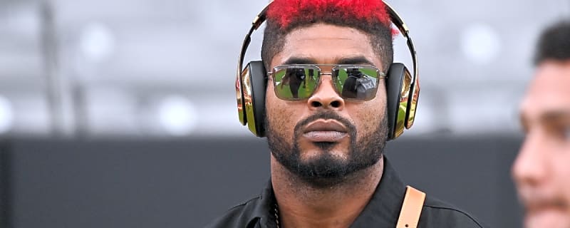 Former Tennessee Vols WR Jauan Jennings was involved in one of the most rare penalties you'll ever see in the NFL