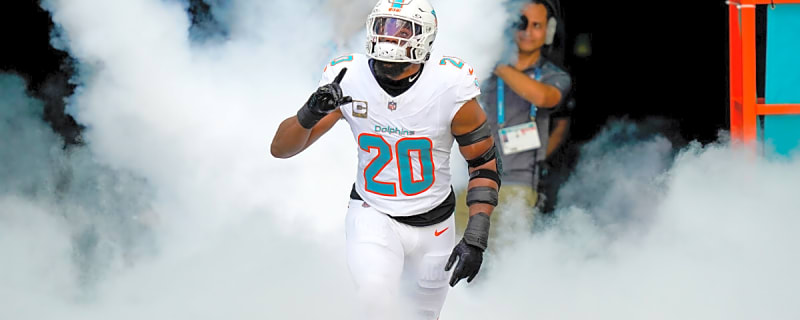 Jordyn Brooks to the Cowboys? A trade involving four first-round picks could be the way to make a deal with Dolphins