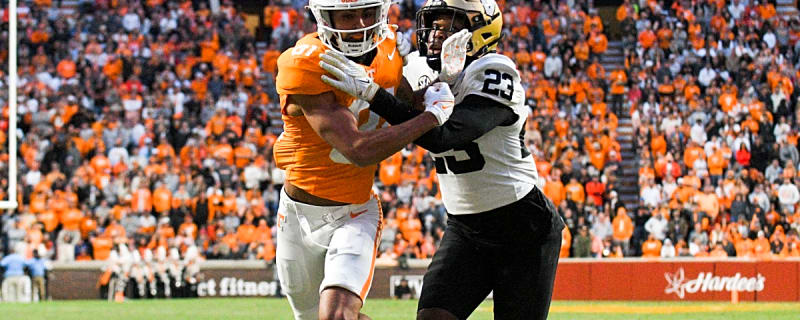 Former Tennessee Vols wide receiver is entering the NCAA transfer portal for a second time