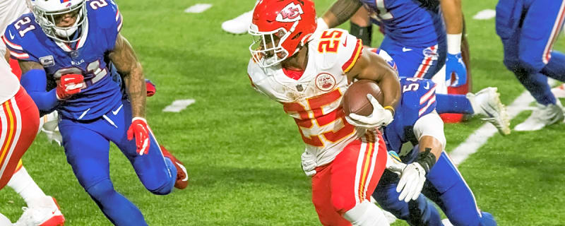 Chiefs&#39; Week 9 practice squad elevations include RB Clyde Edwards-Helaire, who has a history of success against the Bills