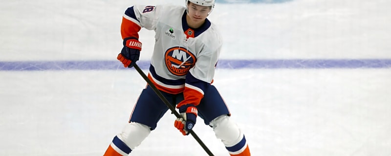 Islanders’ Matthew Schaefer Sets NHL Record With First Point