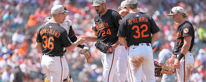 $40 Million Star Pitcher Facing Decision After Season-Ending Injury News