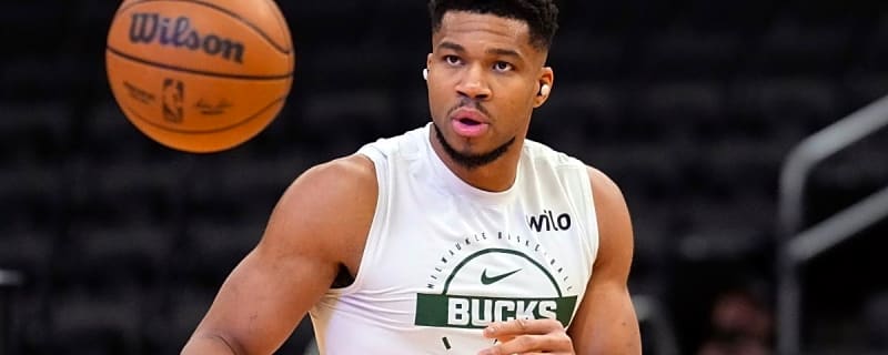 Insider Provides Definitive Update on Giannis Antetokounmpo Trade Rumors: 'He’s Going to Be Out of Town'
