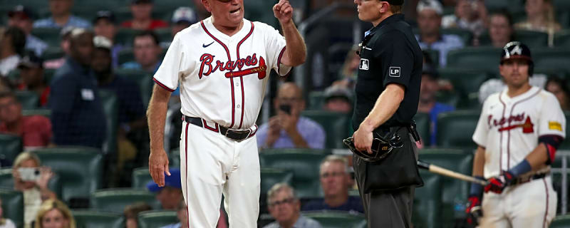 Former MLB Pitcher Shares Stats on Umpire’s ‘Brutal’ Night vs. Yankees