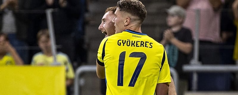 Arsenal star slammed for his contribution to club and country