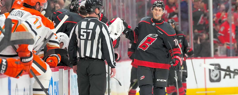 Hurricanes Defeat the Ducks 5-2 to Complete Regular Season Sweep