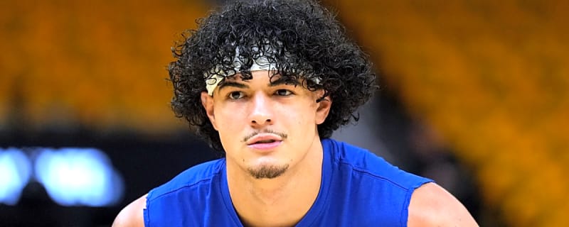 Warriors Make Contract Decisions on 2 Fan Favorites Ahead of NBA Free Agency